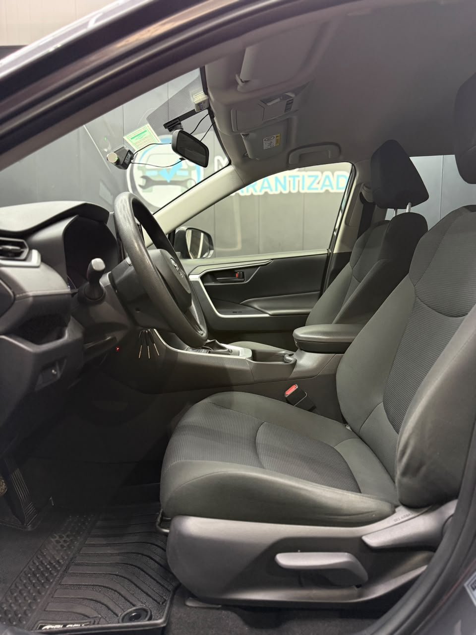 Toyota Rav4 2.0 Le 4X2 Cvt At 5P — foto 6 de 11