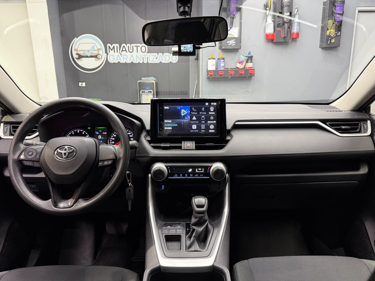 Toyota Rav4 2.0 Le 4X2 Cvt At 5P — foto 8 de 11