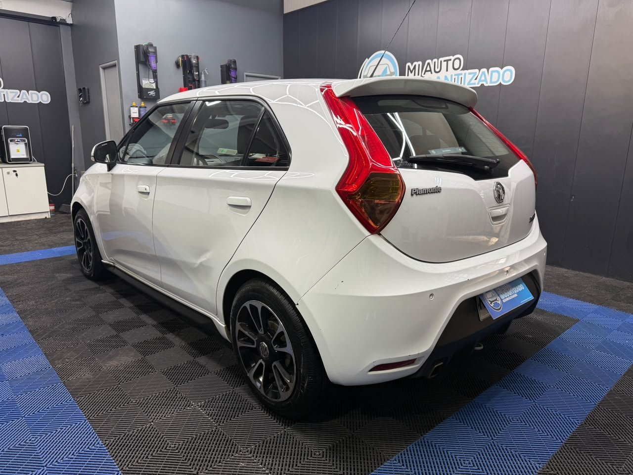 MG 3 1.5 Comfort Plus 4X2 Hb Mt 5P — foto 2 de 11