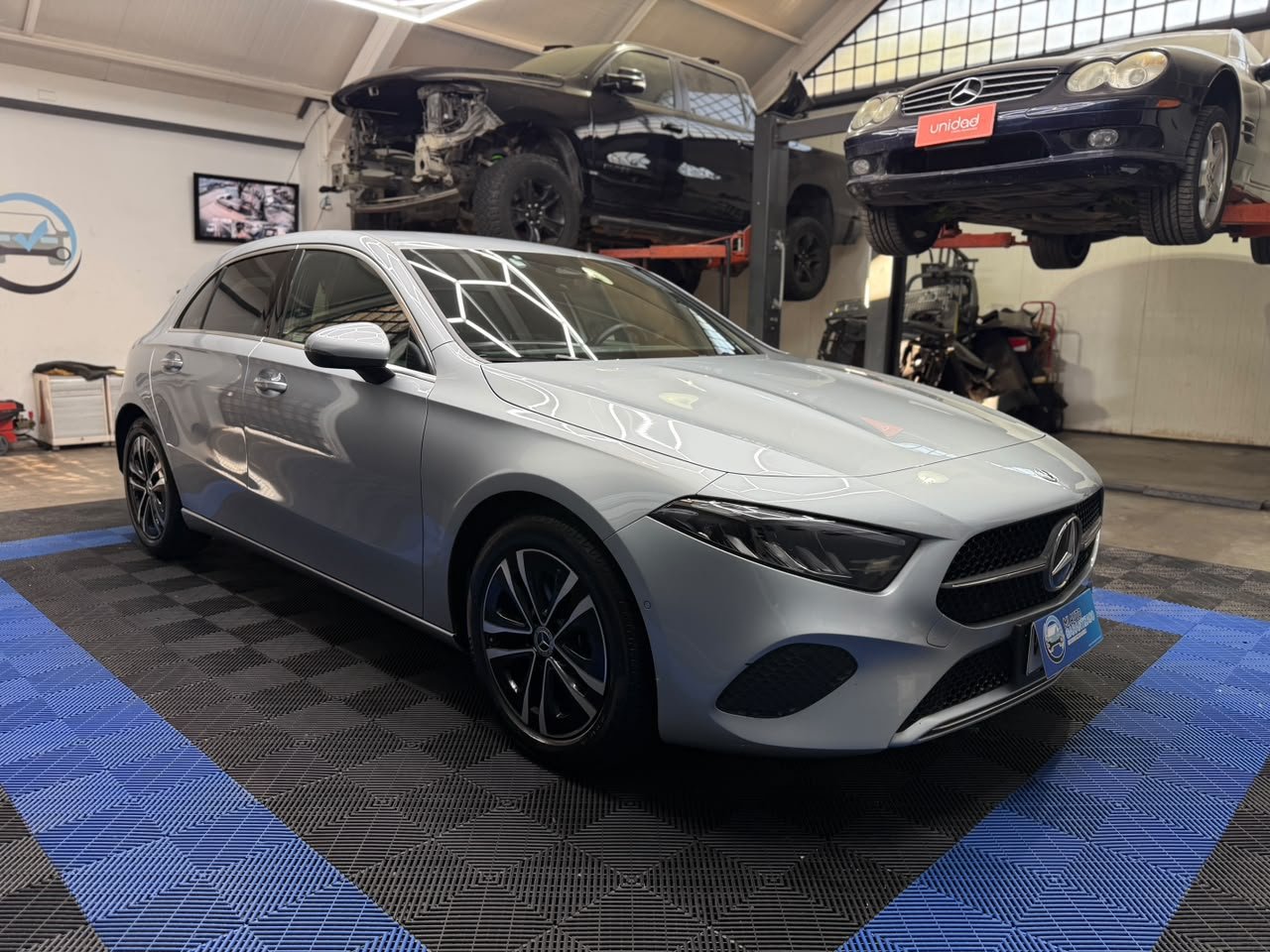 Mercedes-Benz A200 — foto 5 de 11